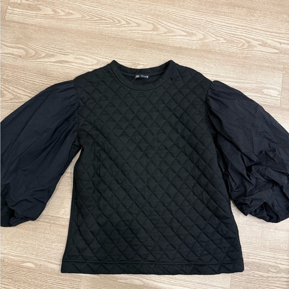 Zara Black Quilted Puff Sleeve Top